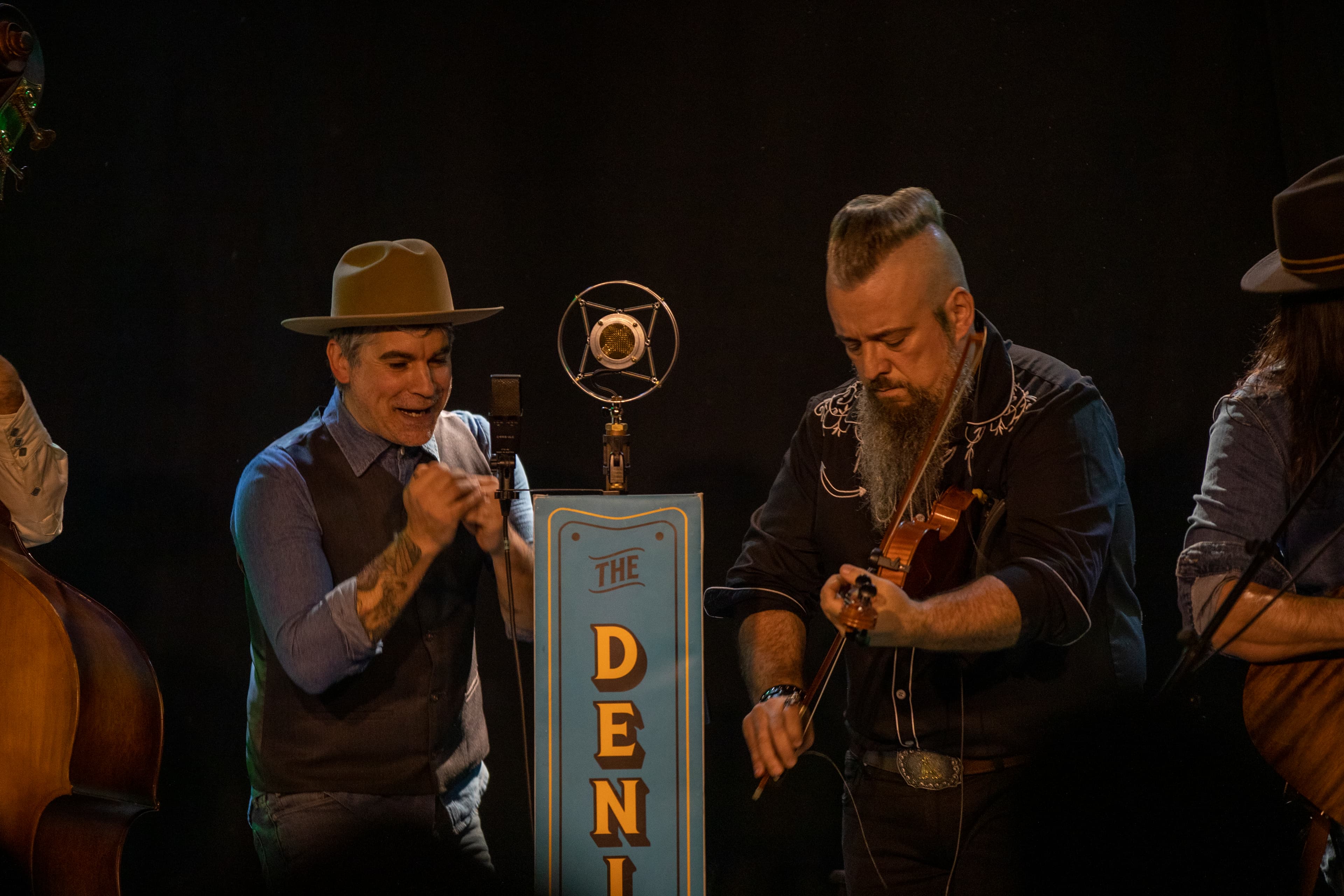 The Denim Rips en directe