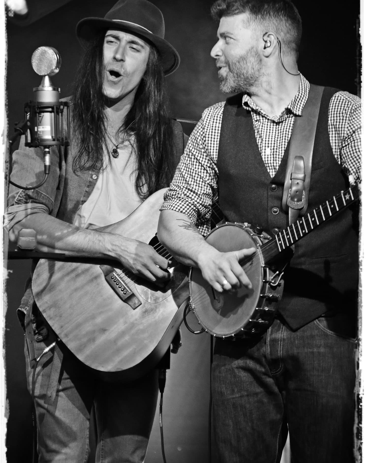 The Denim Rips en directe
